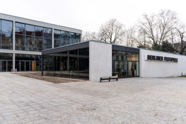 Haus der Berliner Festspiele by Adam Janisch